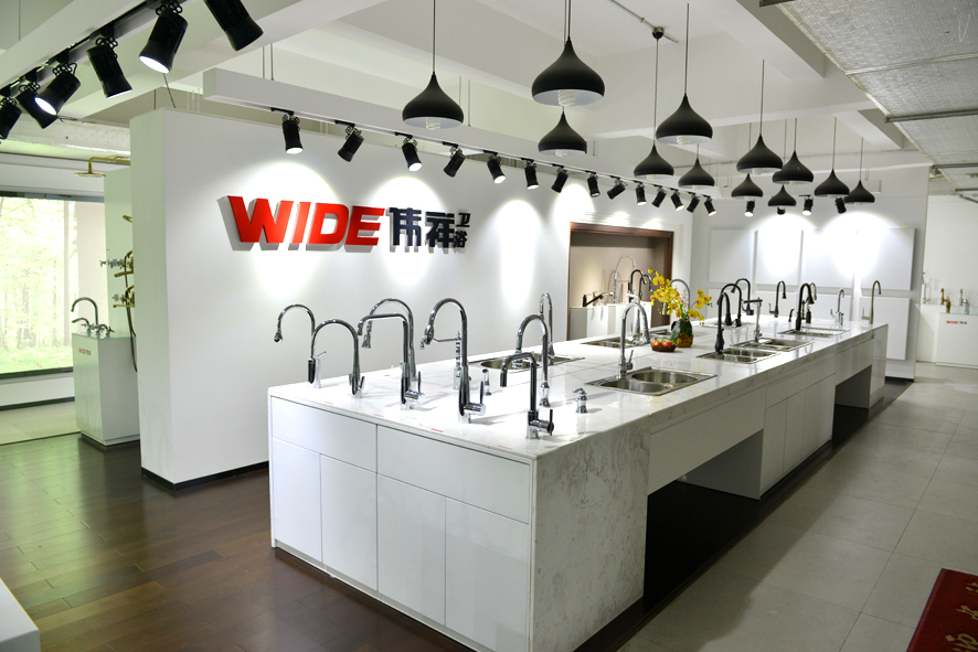 衛(wèi)浴展廳.jpg 衛(wèi)浴展廳.jpg